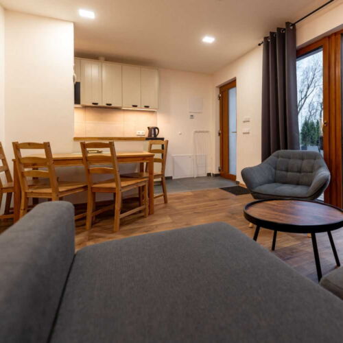 Superior Apartman se sprchou s manželskou postelí s 1 ložnicí (s možností přistýlky)