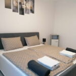 Lux 2-Room Apartment for 4 Persons (extra bed available)