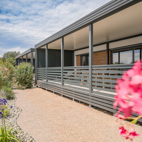 Deluxe Sea View Holiday Home for 6 Persons