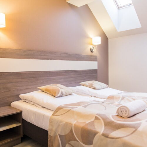 Apartament 4-osobowy z 2 pomieszczeniami sypialnianymi