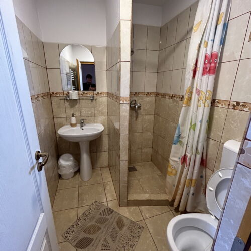 Pokój 3-osobowy na piętrze z widokiem na dziedziniec