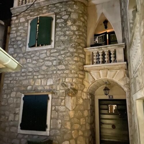 Apartament 3-osobowy z klimatyzacją z 1 pomieszczeniem sypialnianym AS-20113-b