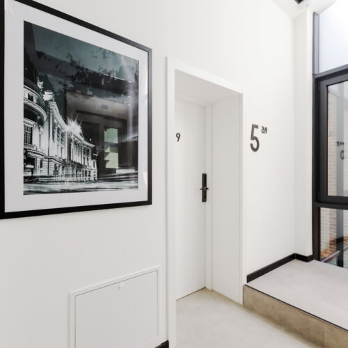 Pokoj s manželskou postelí