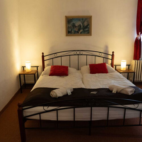 Pokoj se sprchou  pro 3 os.