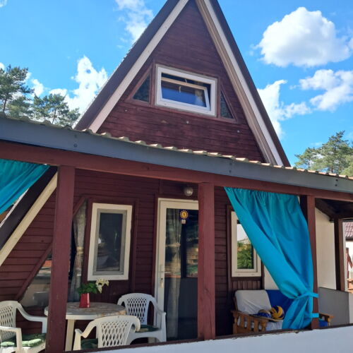 Casă de vară standard cu vedere spre pădure pentru 2 pers. (se inchirieaza doar integral) (se poate solicita pat suplimentar)