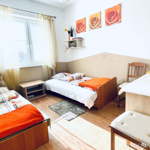 Pokój 2-osobowy na parterze ze wspólnym aneksem kuchennym