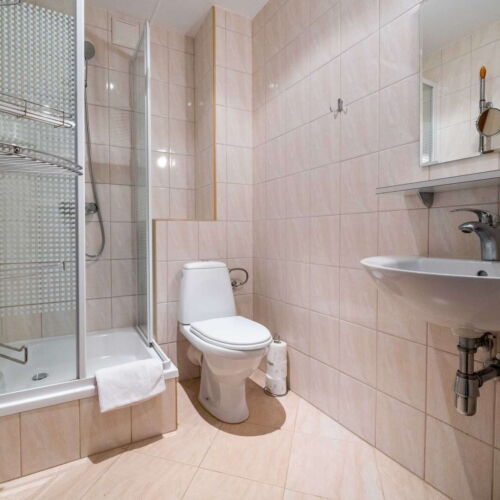 Camera pentru 5 pers.