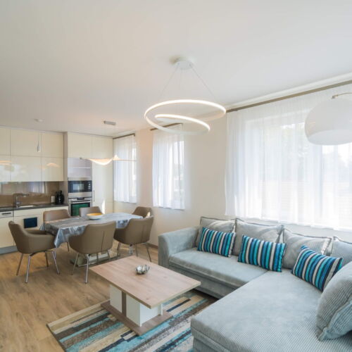 Apartament 4-osobowy z klimatyzacją z panoramą z 2 pomieszczeniami sypialnianymi