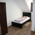 Standard Einzelzimmer mit Klimaanlage (Zusatzbett möglich)
