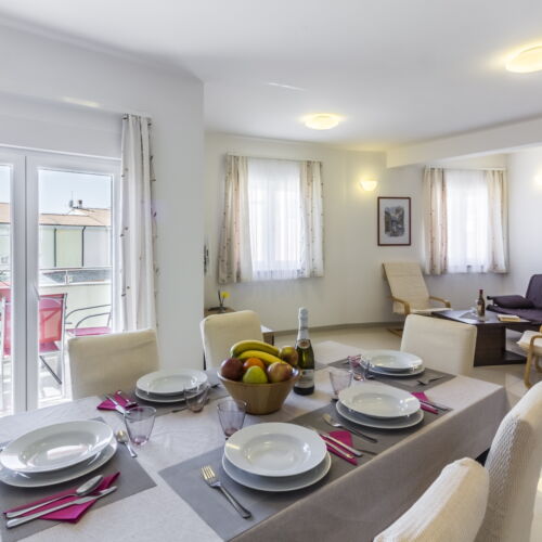 Apartament 5-osobowy Business Plus z 3 pomieszczeniami sypialnianymi