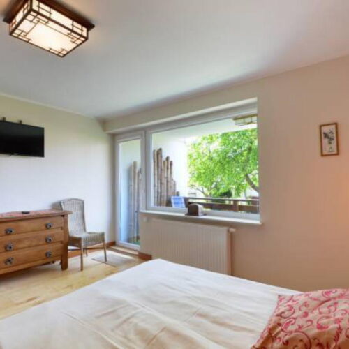 Apartament 4-osobowy z łazienką z tarasem z 2 pomieszczeniami sypialnianymi