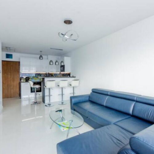 Apartament 2-osobowy z balkonem z 1 pomieszczeniem sypialnianym