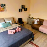 Deluxe 3-Room Family Apartment for 10 Persons