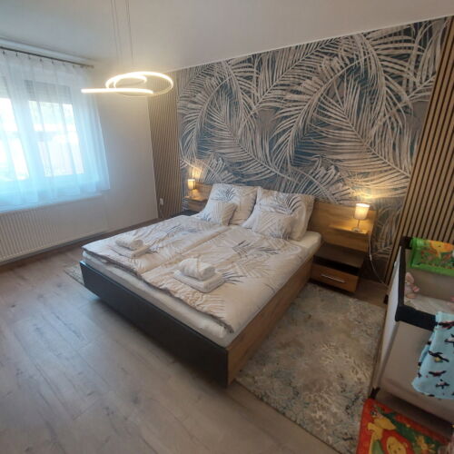 House (jako celek) pro 4 os.