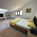 Mansard 3-Room Apartment for 6 Persons