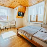 Apartament 5-osobowy z klimatyzacją z własną kuchnią z 2 pomieszczeniami sypialnianymi