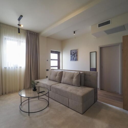 Apartament 4-osobowy na parterze z 2 pomieszczeniami sypialnianymi