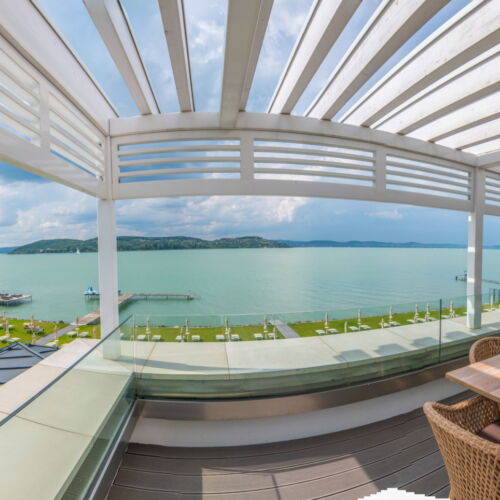 Suita suită Grand cu panoramă 180° cu 5 camere pentru 7 pers.