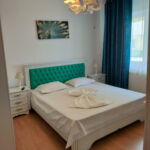 Upstairs 3-Room Apartment for 6 Persons with Terrace