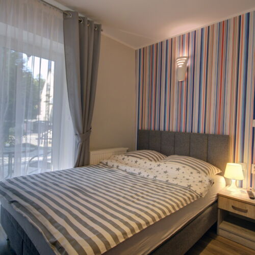 Pokoj s manželskou postelí