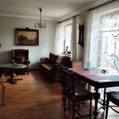 Apartament 4-osobowy z tarasem z aneksem kuchennym z 2 pomieszczeniami sypialnianymi