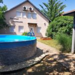 Rigófészek Apartmanház Gárdony