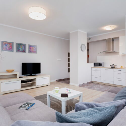 Cały dom 6-osobowy z prysznicem z widokiem na rzekę