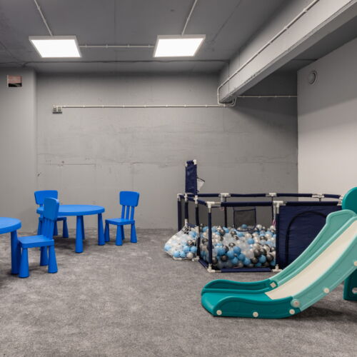 House (jako celek) se sprchou pro 2 os. s výhledem na řeku