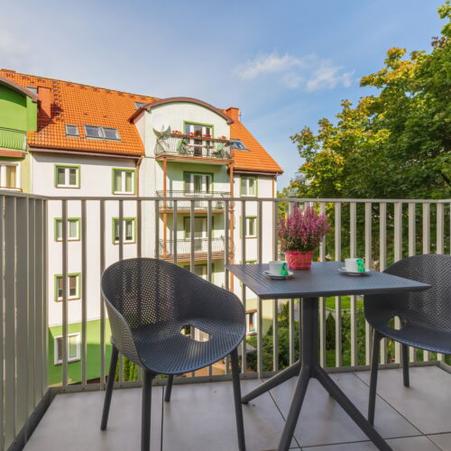 Întreaga unitate cu duș pentru 4 pers. (se inchirieaza doar integral)