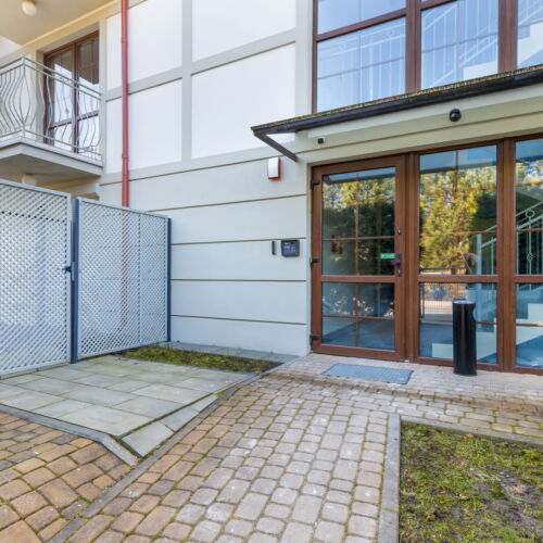 Apartament 4-osobowy z prysznicem cały dom z 2 pomieszczeniami sypialnianymi