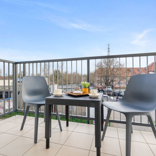 Întreaga unitate tV cu ecran plat pentru 4 pers. (se inchirieaza doar integral)