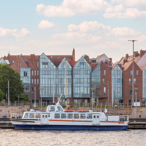 Cały dom 4-osobowy z prysznicem z widokiem na rzekę