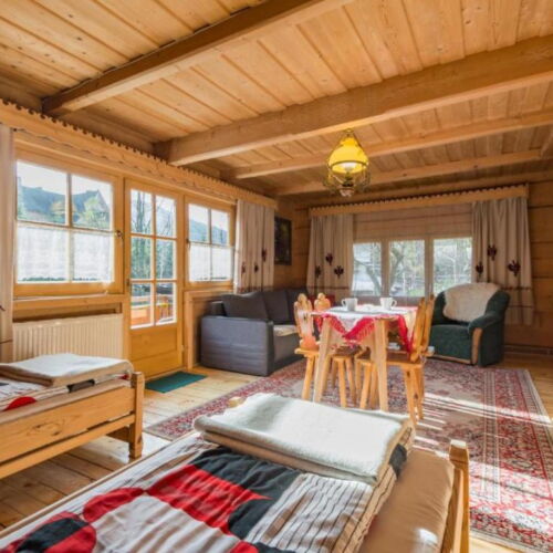 Apartman s balkónem  pro 4 os. se 2 ložnicemi