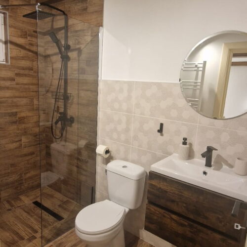 Family Pokoj s manželskou postelí v suterénu