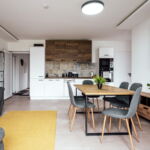 Apartman (jako celek) pro 6 os. s výhledem do zahrady přízemní (s možností přistýlky)