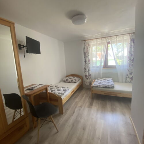 Twin Room ensuite with Shower