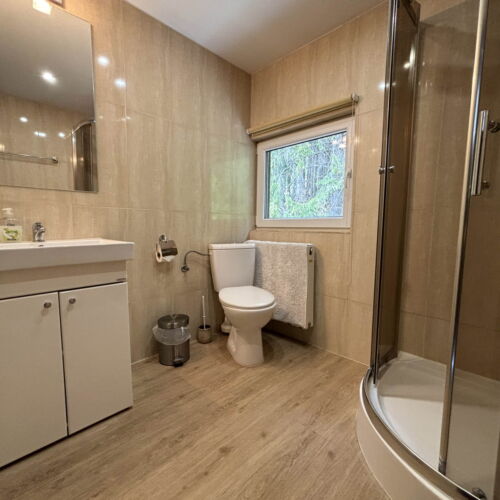 Mountain View 3-Room Balcony Apartment for 6 Persons
