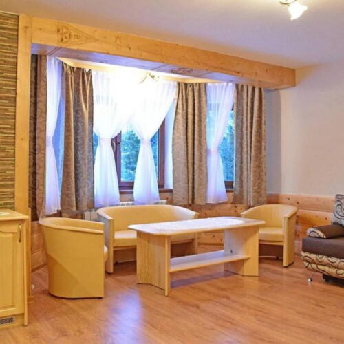 Apartament 4-osobowy z 2 pomieszczeniami sypialnianymi