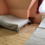 Pokój 4-osobowy  (możliwa dostawka)