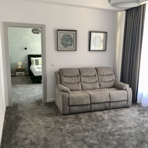 Apartament la parter cu 1 camera pentru 3 pers.