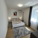Kertre néző teraszos 3 fős apartman 1 hálótérrel
