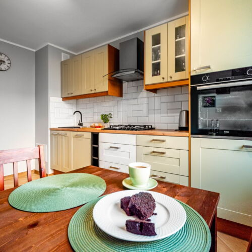 Apartament 4-osobowy z wanną cały dom z 2 pomieszczeniami sypialnianymi