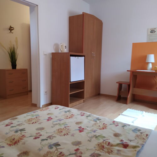 Pokój 2-osobowy na piętrze z widokiem na ogród