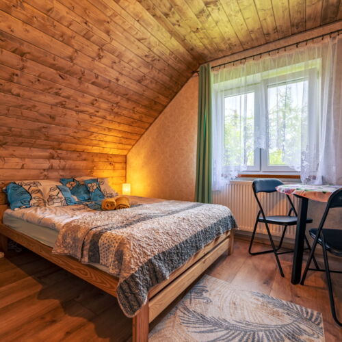 Pokój 2-osobowy z dostępem do ogrodu z łazienką