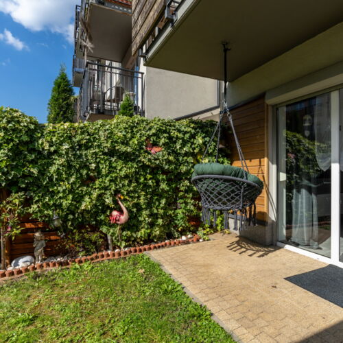 (jako celek) s terasou pro 4 os. celý Dům