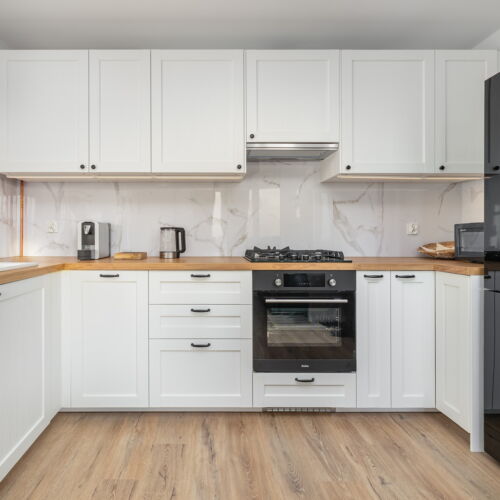 Cały dom 4-osobowy z prysznicem z widokiem na rzekę