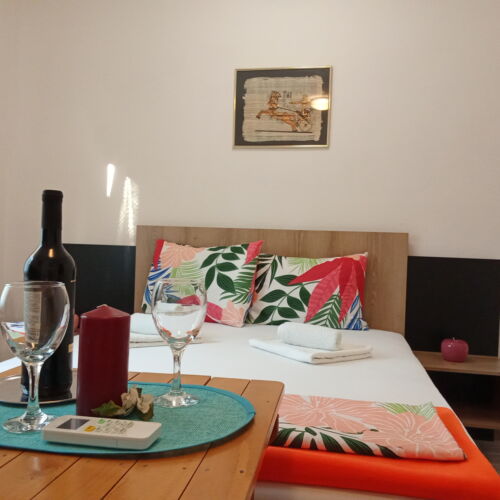 Gold Pokoj s manželskou postelí přízemní