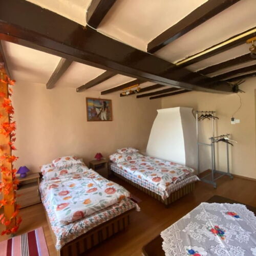 House (jako celek) s klimatizací pro 5 os. celý Dům