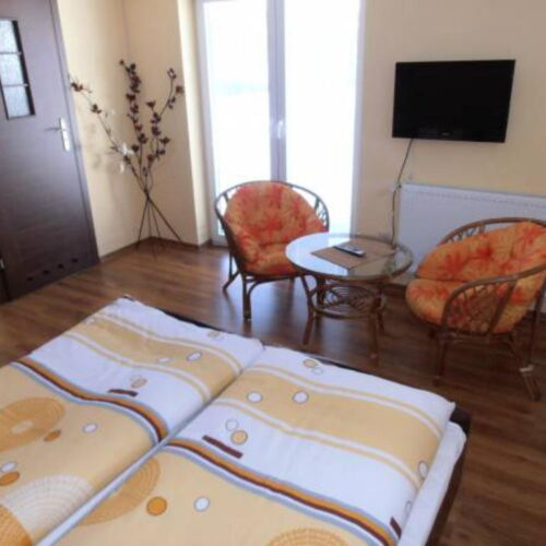 Pokój 2-osobowy z dostępem do ogrodu