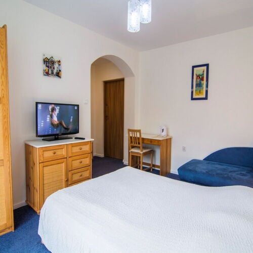 Mountain View Ground Floor Double Room